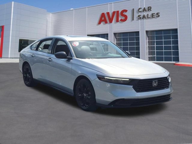 Used 2025 Honda Accord SE image 3