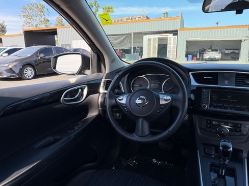 Used 2019 Nissan Sentra SV FWD image 23