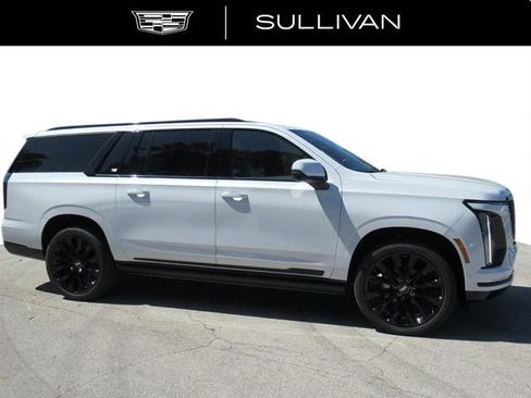 New 2026 Cadillac Escalade ESV Platinum Sport w/ LPO, ONYX Package image 2