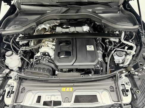 Used 2024 Mercedes-Benz GLC 43 AMG 4MATIC image 26