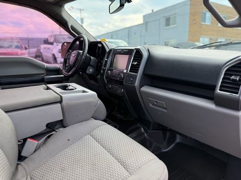 Used 2015 Ford F150 XLT w/ Equipment Group 302A Luxury AWD/4WD image 24