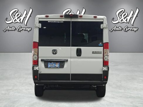 Used 2025 RAM ProMaster 2500 w/ U-Haul Equipment Group FWD image 15