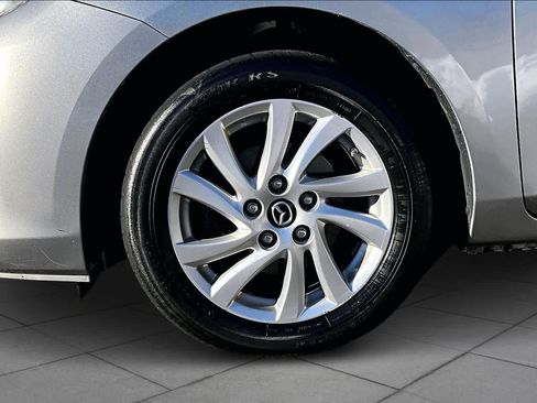 Used 2013 MAZDA MAZDA3 i Grand Touring image 10