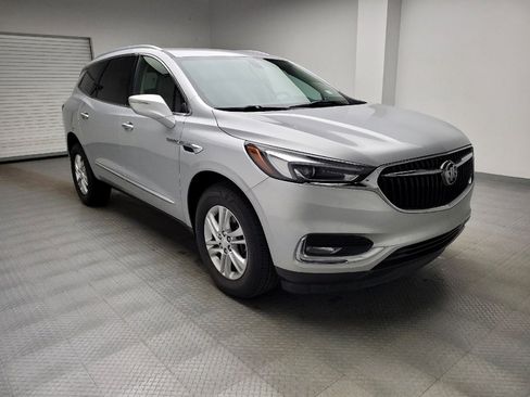 Used 2019 Buick Enclave Essence image 13