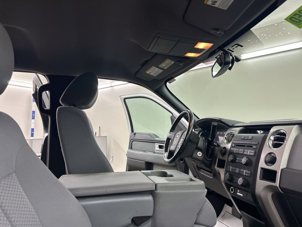Used 2011 Ford F150 XLT w/ XLT Chrome Pkg AWD/4WD image 21