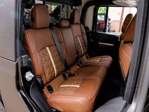 Used 2025 Jeep Gladiator Rubicon w/ Safety Group image 91