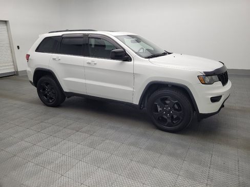 Used 2018 Jeep Grand Cherokee Laredo image 11