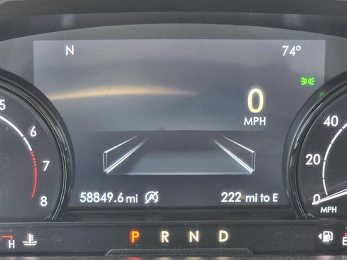 Used 2022 Lincoln Corsair FWD w/ Premium Package image 32