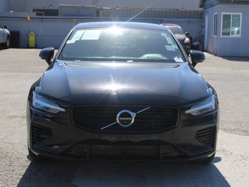Used 2021 Volvo S60 T8 R-Design AWD/4WD image 2