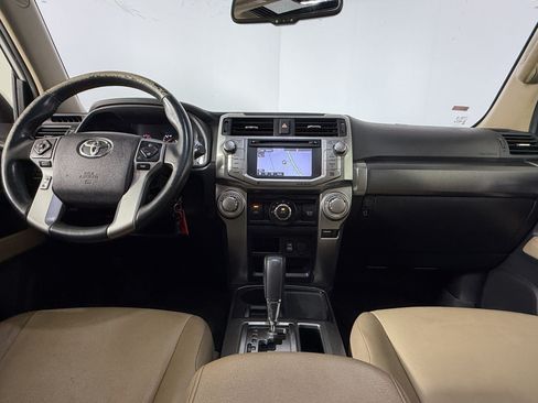 Used 2016 Toyota 4Runner SR5 Premium RWD image 14