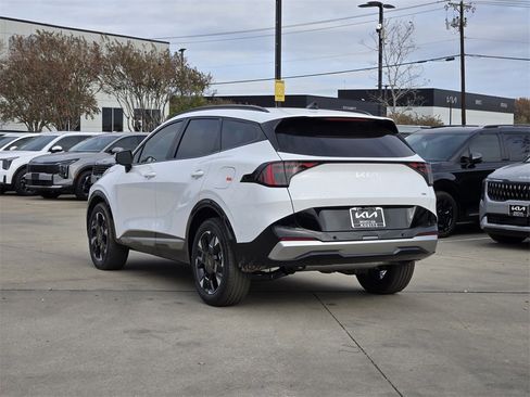 New 2026 Kia Sportage SX image 3