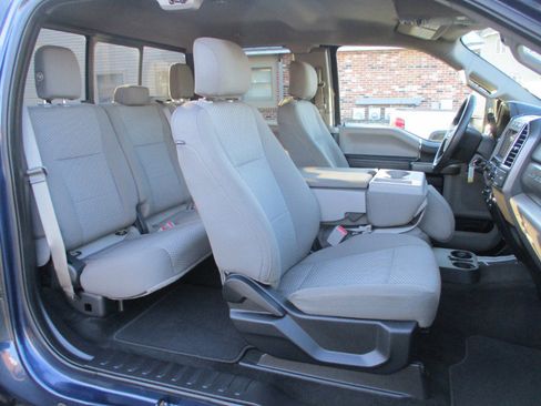 Used 2017 Ford F250 XLT w/ FX4 Off-Road Package image 17