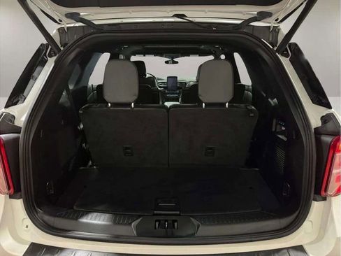 Used 2022 Ford Explorer ST w/ Equipment Group 401A image 31