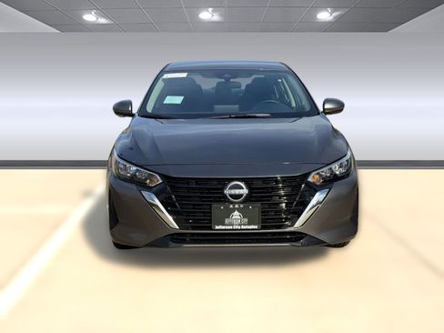 New 2025 Nissan Sentra SV image 6