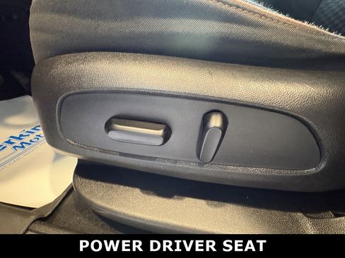 Used 2017 GMC Acadia SLE w/ Driver Alert Package I image 23