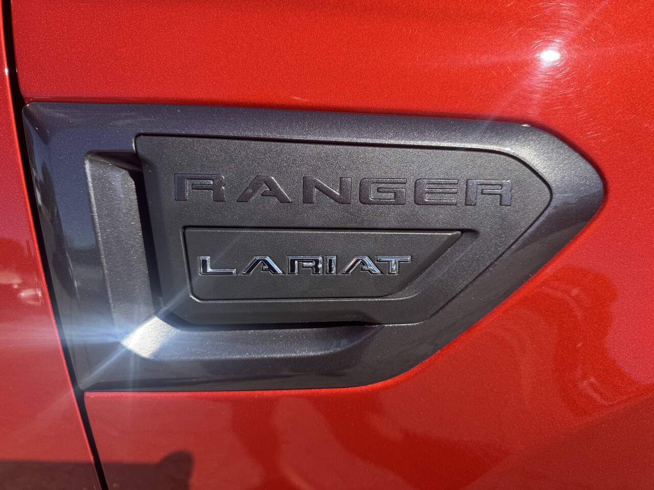Used 2023 Ford Ranger Lariat w/ Tremor Off-Road Package AWD/4WD image 26