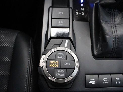 Certified 2024 Toyota Tacoma TRD Off-Road w/ TRD Off Road Premium Package AWD/4WD image 45