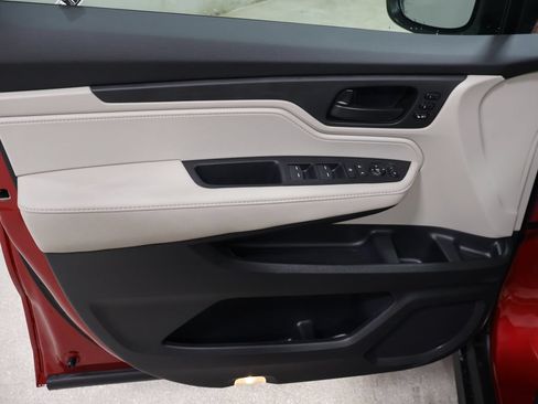 New 2027 Honda Odyssey EX-L image 11