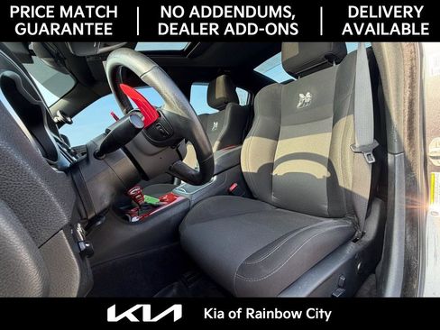 Used 2018 Dodge Charger R/T Scat Pack w/ Beats Audio Group image 17