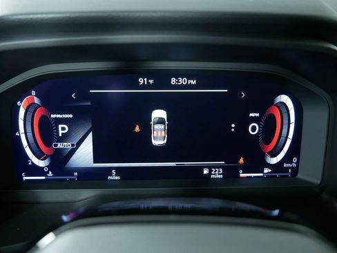 Used 2025 Nissan Rogue Platinum image 22