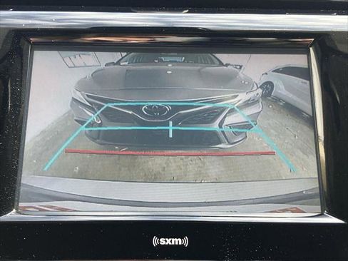 Certified 2020 Toyota Camry LE image 11