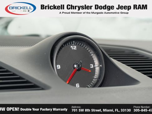Used 2022 Porsche Cayenne Platinum Edition AWD/4WD image 32
