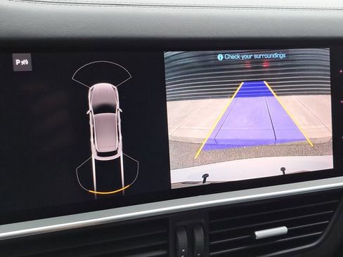 Certified 2021 Porsche Cayenne GTS image 33