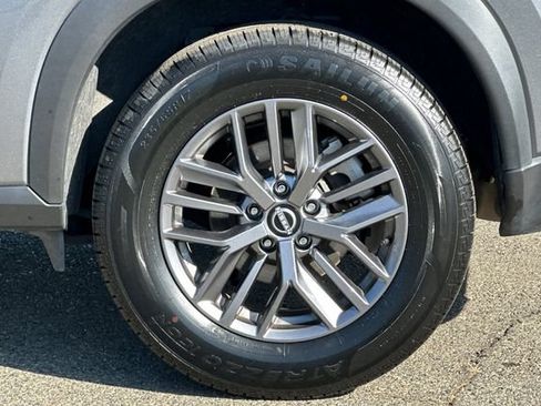 Certified 2023 Nissan Rogue S AWD/4WD image 32