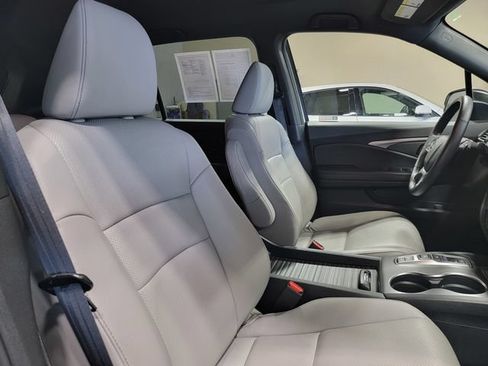 Certified 2023 Honda Passport EX-L image 15