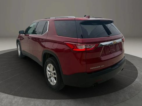 Used 2018 Chevrolet Traverse LT w/ LPO, Floor Liner Package AWD/4WD image 5
