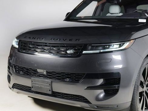 Used 2023 Land Rover Range Rover Sport SE AWD/4WD image 7