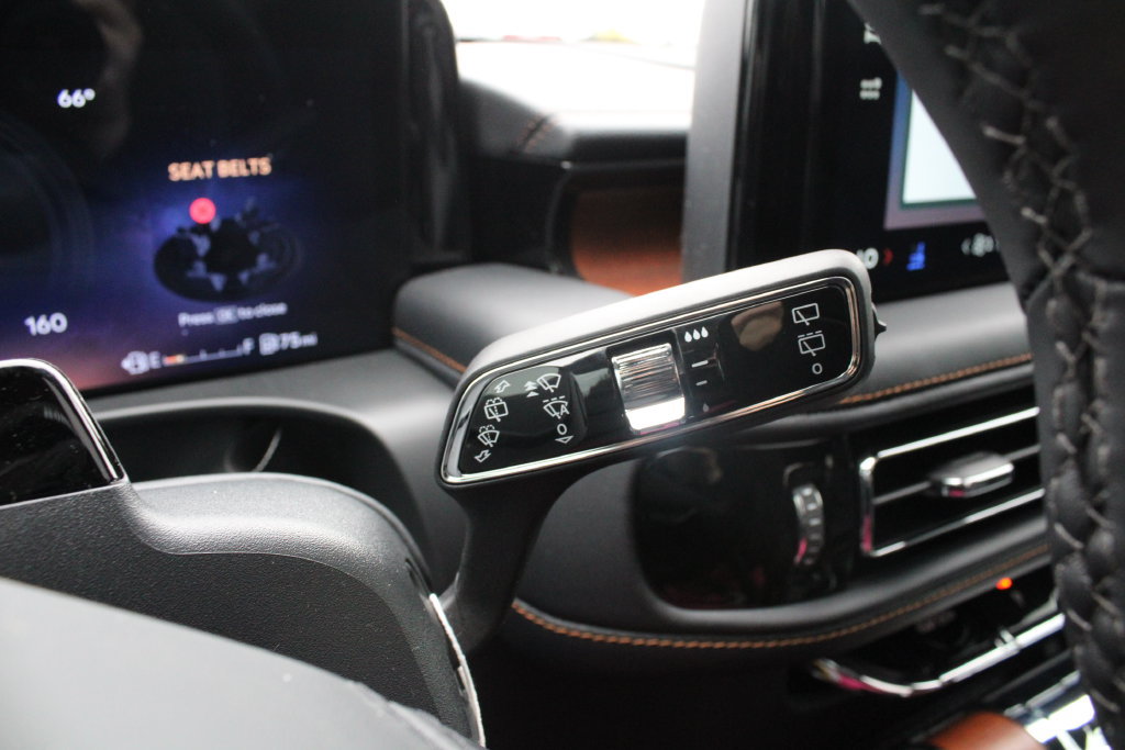 New 2027 Lincoln Aviator Black Label w/ Dynamic Handling Package AWD/4WD image 13