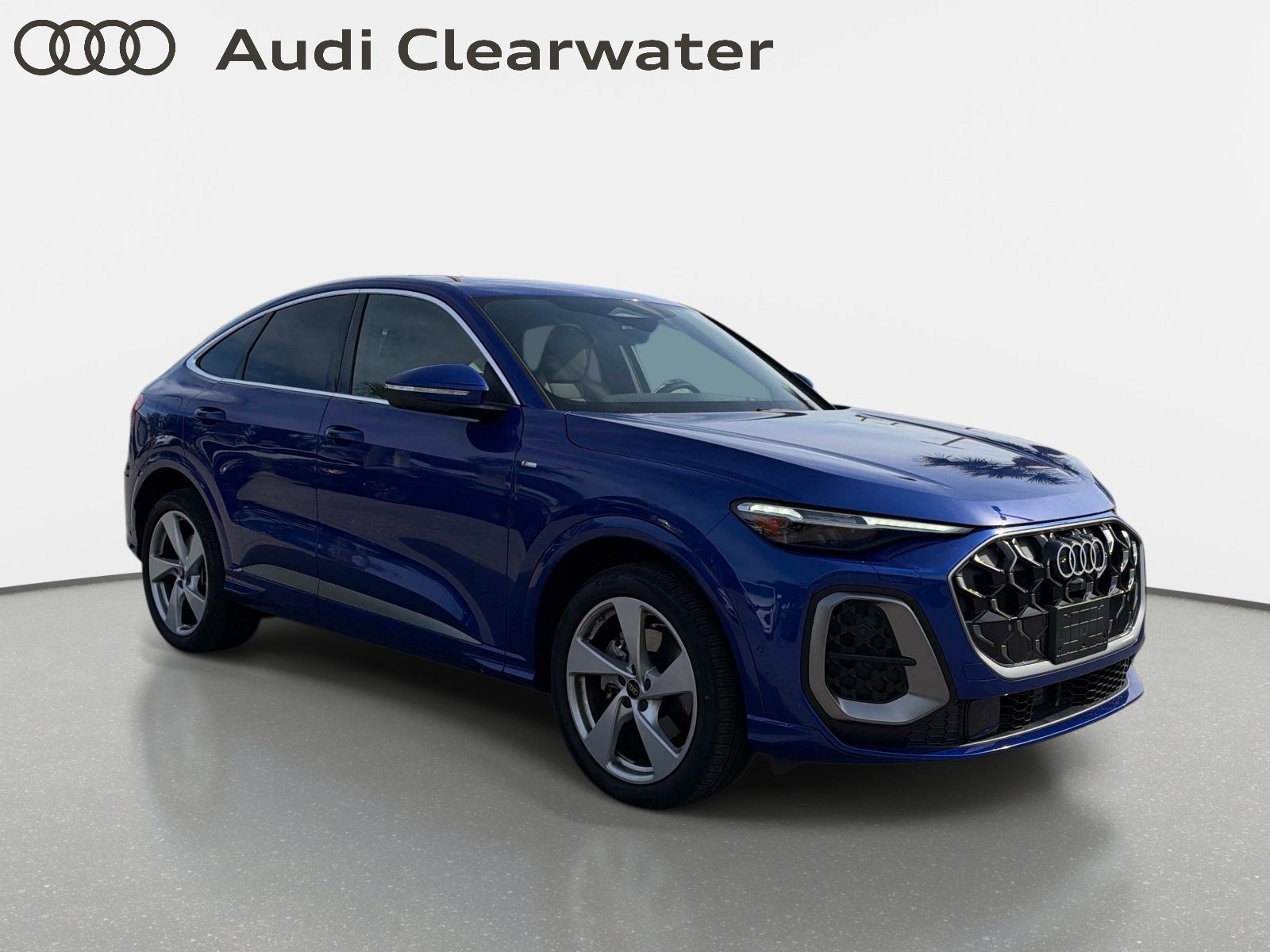 Used 2025 Audi Q5 Prestige AWD/4WD image 4