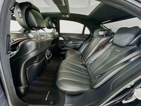 Used 2014 Mercedes-Benz S 63 AMG 4MATIC Sedan image 27