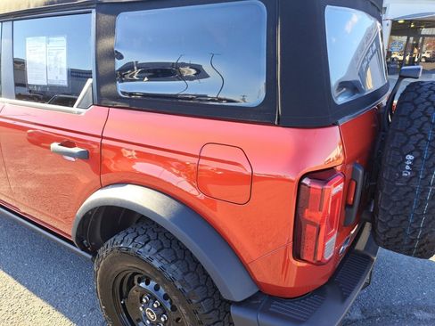 Used 2023 Ford Bronco Black Diamond image 20