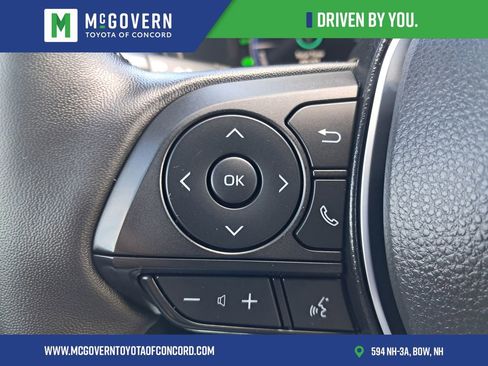 Used 2025 Toyota RAV4 XSE w/ Advanced Technology Package AWD/4WD image 26