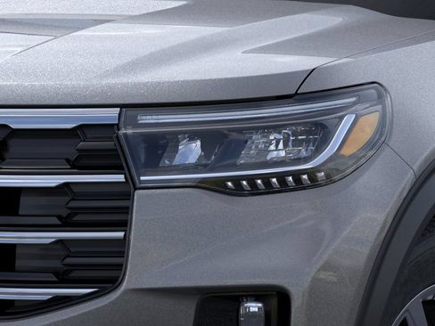 New 2026 Ford Explorer Active w/ Active Comfort Package AWD/4WD image 19