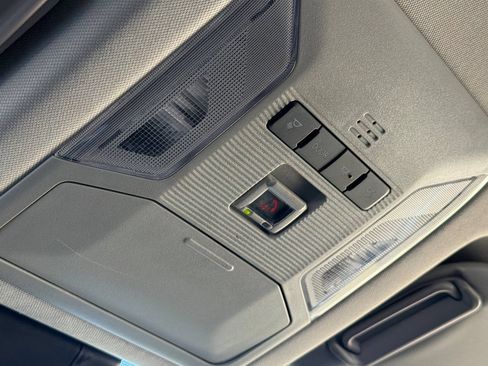 Certified 2025 Toyota RAV4 XLE AWD/4WD image 25