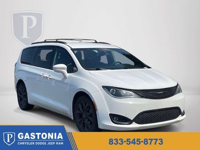 Used 2020 Chrysler Pacifica Touring-L Plus w/ S Appearance Package