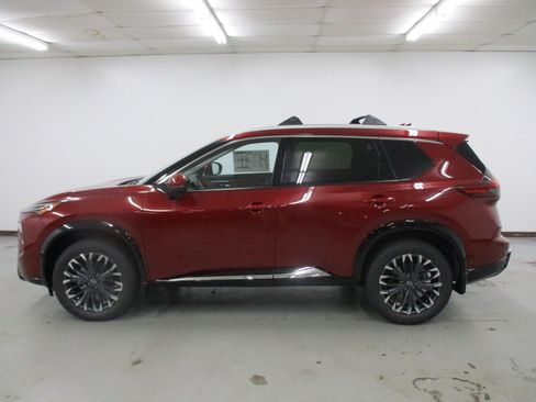 New 2026 Nissan Rogue Platinum w/ Platinum Premium Package image 13