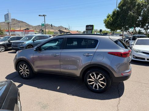 Used 2019 Kia Sportage EX w/ EX Technology Package image 8