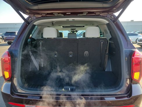 Used 2024 Hyundai Palisade SEL image 8