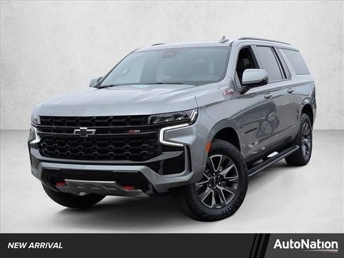 Used 2023 Chevrolet Suburban Z71 w/ Luxury Package AWD/4WD image 1