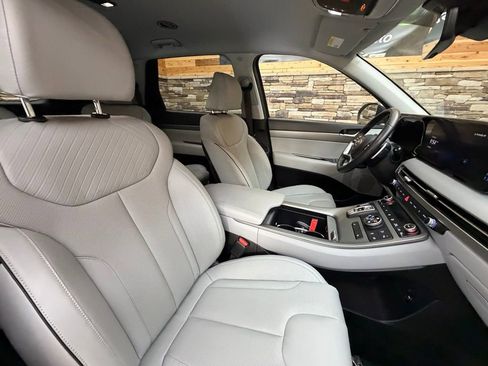 Certified 2023 Hyundai Palisade SEL image 15