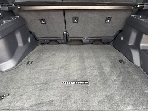 Used 2025 Toyota Corolla LE image 11