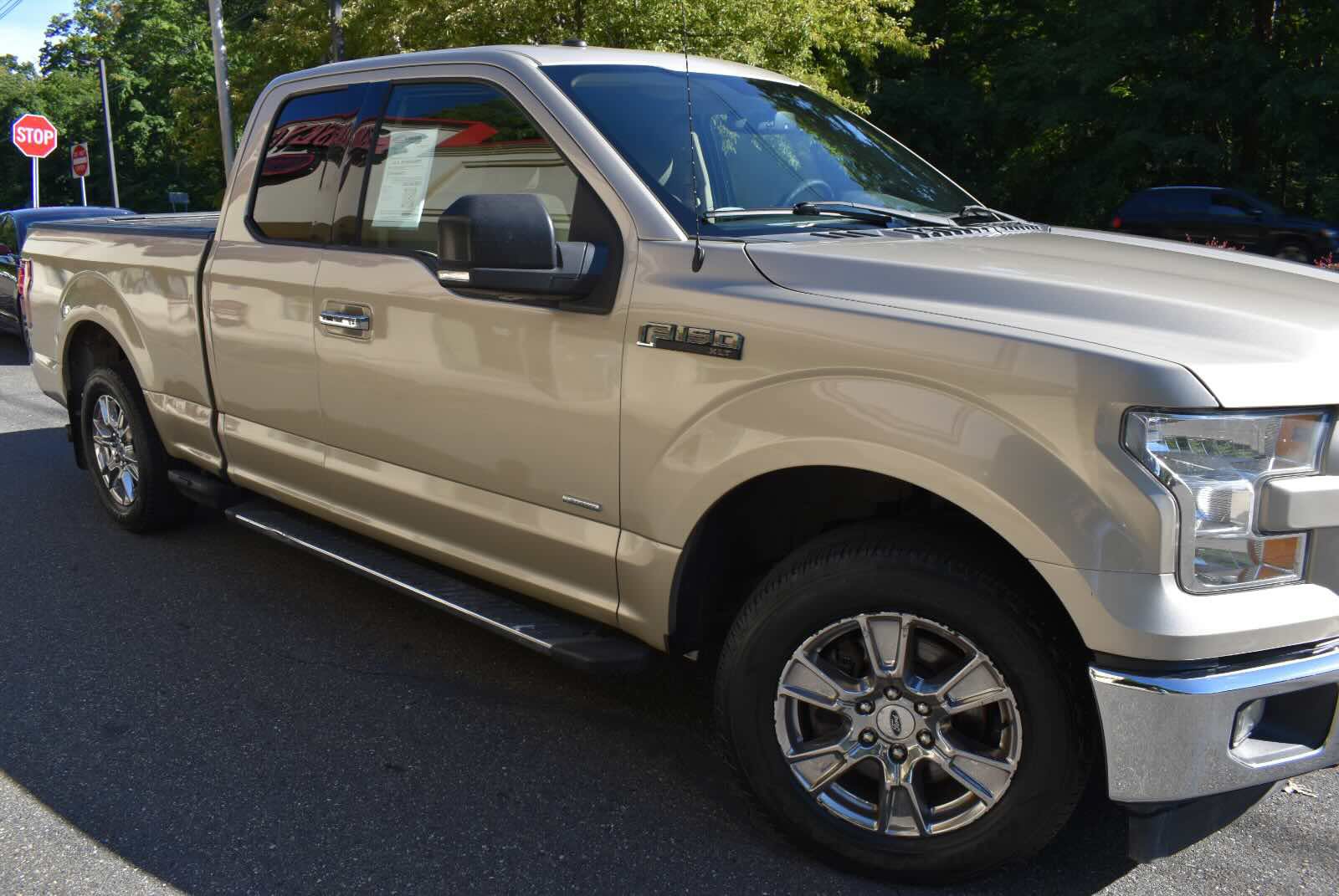 Used 2017 Ford F150 XLT w/ Equipment Group 302A Luxury RWD image 56