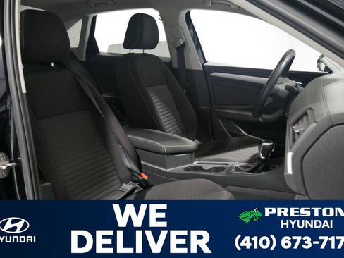 Used 2024 Volkswagen Jetta S image 15