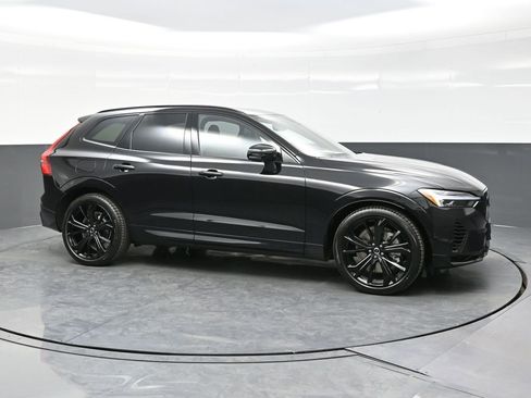 New 2026 Volvo XC60 T8 Ultra w/ Climate Package AWD/4WD image 8