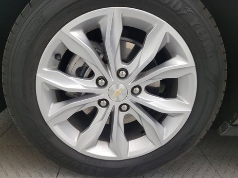 Used 2020 Chevrolet Malibu LT FWD image 31