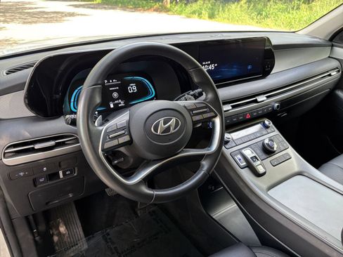 Used 2025 Hyundai Palisade SEL FWD image 38